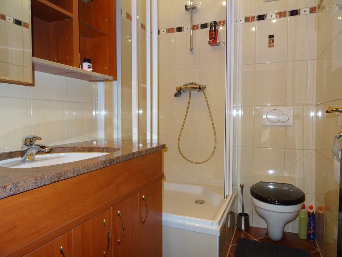 Gewoelbezimmer Am Marktplatz Gmunden Ngoại thất bức ảnh