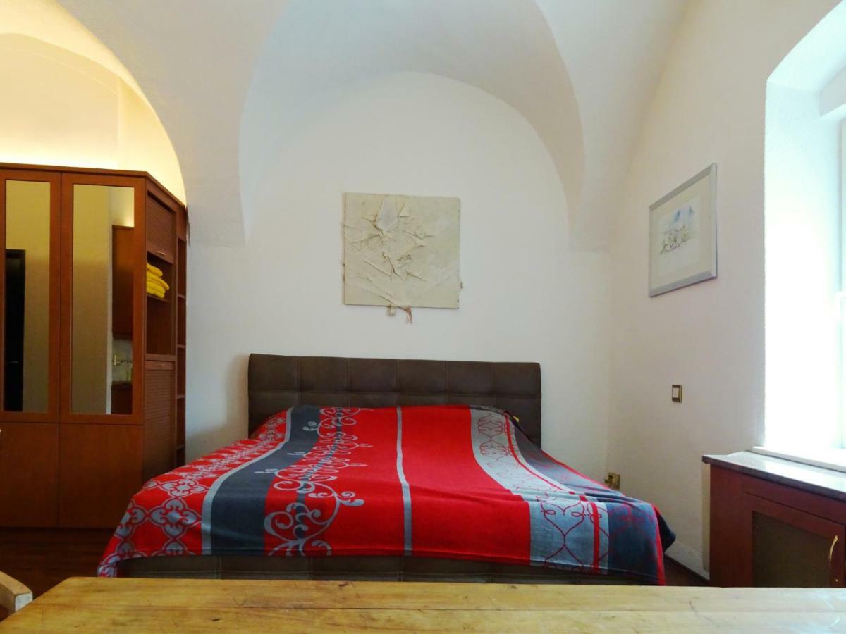 Gewoelbezimmer Am Marktplatz Gmunden Ngoại thất bức ảnh